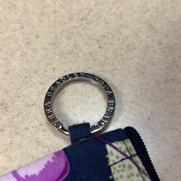 Vera Bradley Zip ID case - Picture 4 of 4